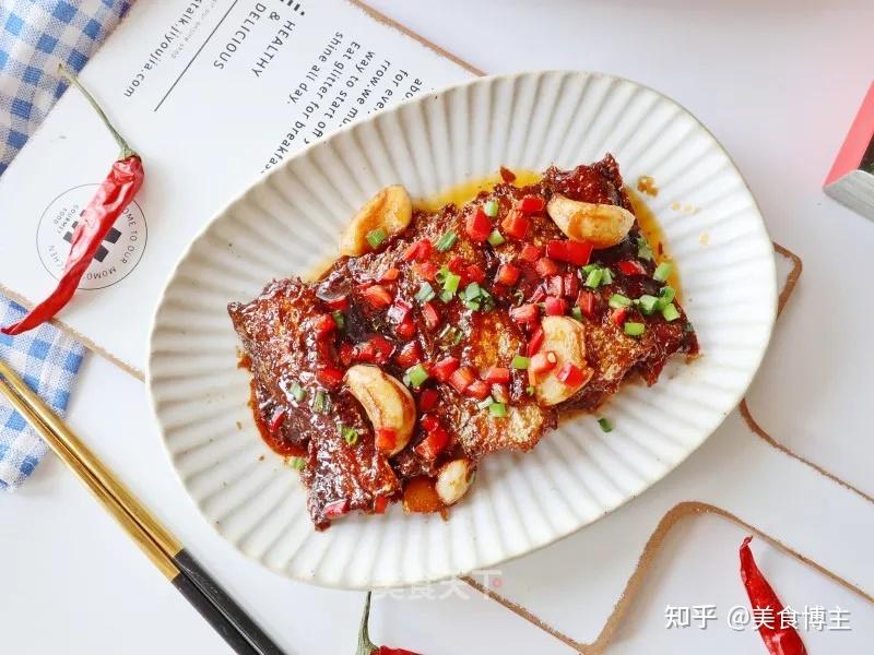 家常酱茄子窍门:五星级大厨的秘密食谱